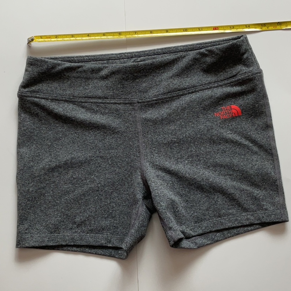The North Face Heather Gray Athletic Workout Shorts – Woman’s Medium